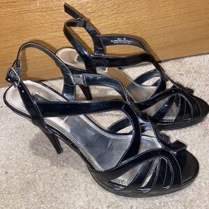 White House Black Market Bali Black Strappy Heels Women's 8M Prom Formal Wedding
